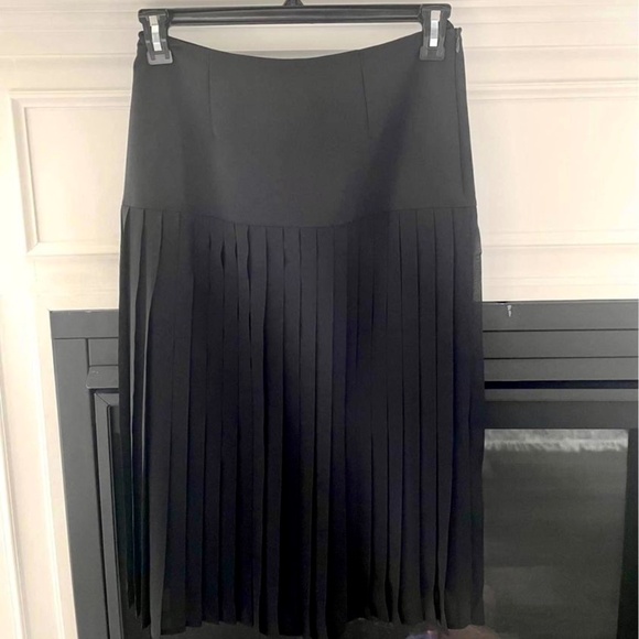 Mexx Dresses & Skirts - Black Pleated Skirt